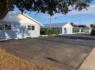 584 Holly Dr #B, Palm Beach Gardens, FL 33410