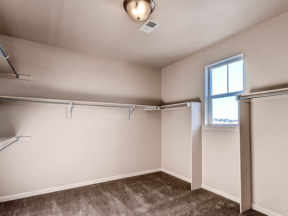 Oversized Owner s Closet