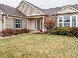 13071 Crestview Dr, Huntley, IL 60142