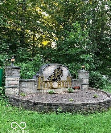 2nd image of 3298 N Fox Run Dr