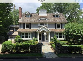 95 Summit Rd, Riverside, CT 06878