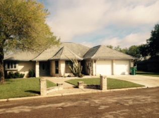 333 Ashley Dr, Pharr, TX 78577