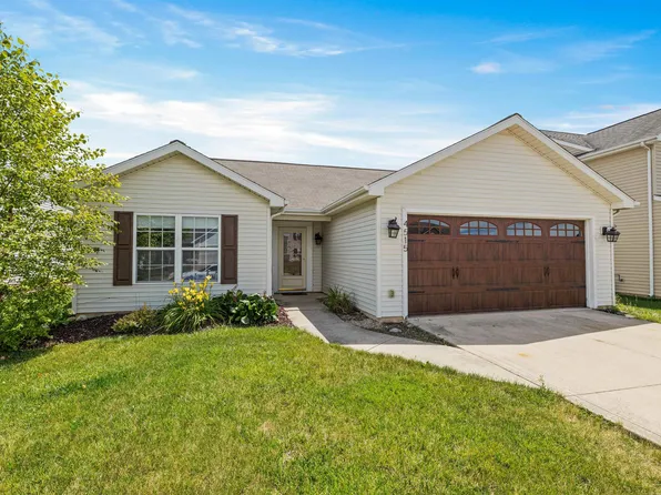 4515 Castle Rock Dr, New Haven, IN 46774
