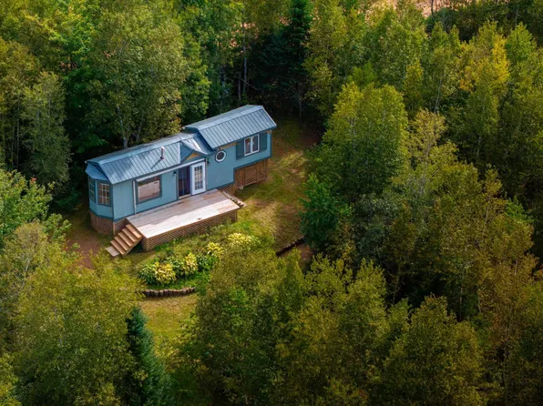 32 Hope Valley Dr, Hope River, PE C0A 1N0