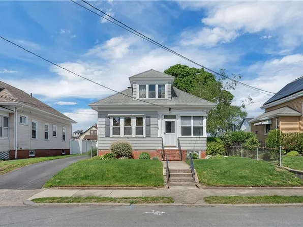 199 Orchard St, Cranston, RI 02910