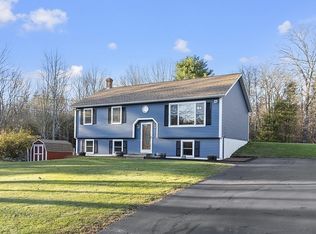 105 Royalston Rd N, Winchendon, MA 01475
