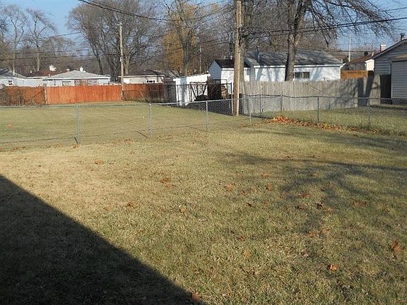4th image of 6409 Missouri Ct
