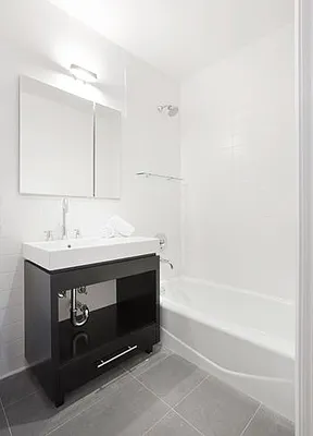 Rented by Two Trees | media 19