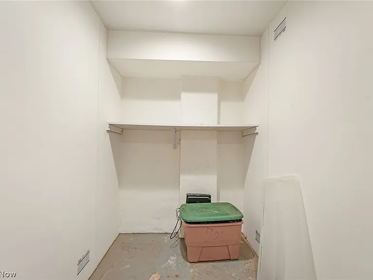 13501 Lakewood Heights Blvd #5 — Photo 31