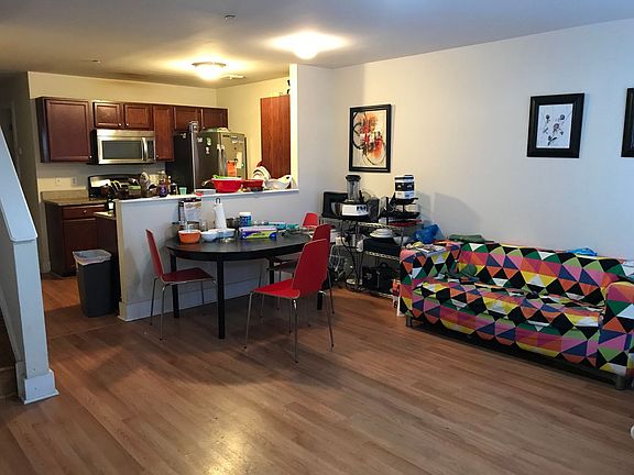 5th image of 4304 Wallace St #2-F