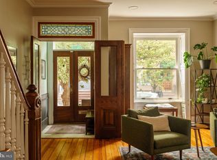 2521 Brown St, Philadelphia, PA 19130