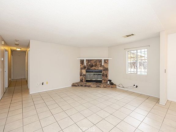 4th image of 10415 Buckboard Cir