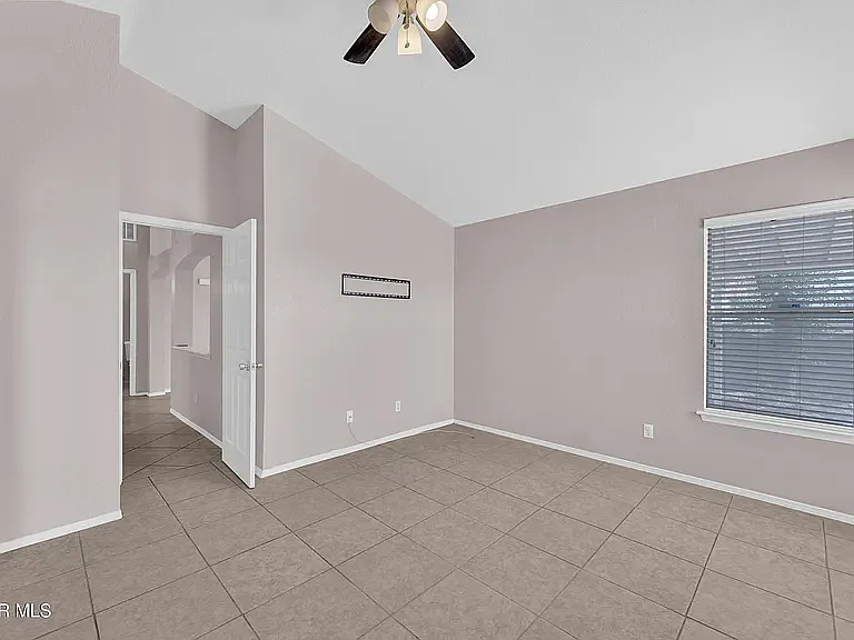 11868 Oak Crossing Dr — Photo 25