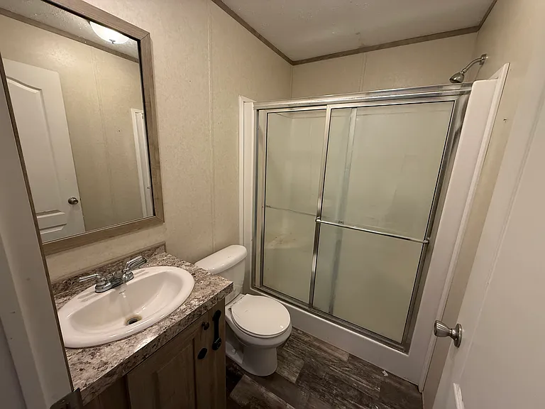 4719 Middle Rd — Photo 5