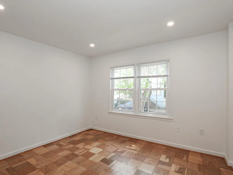 1609 Corcoran St NW #14 — Photo 5