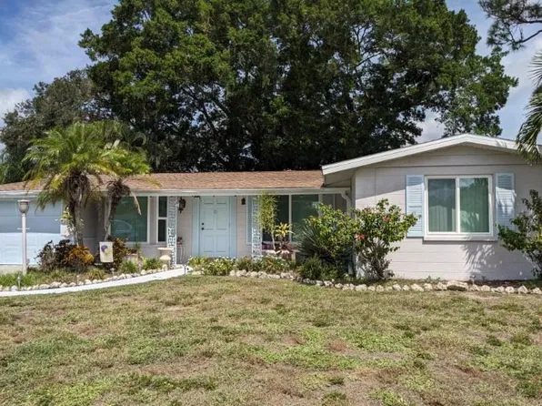 6408 Colonial Dr, Sarasota, FL 34231