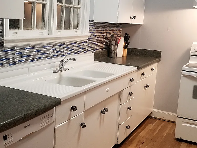 1217 E Henry St #1217B — Photo 10