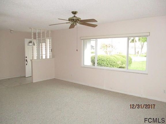 2nd image of 28 Cloverdale Ct S