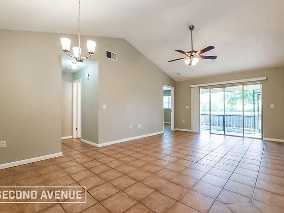 4th image of 10532 Wyndcliff Dr