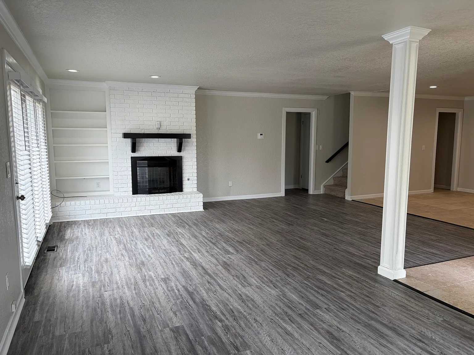 3 bed, 2221 sqft, $1,950 — Photo 4