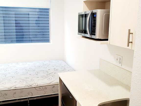 2nd image of 1414 E Yesler Way #D309