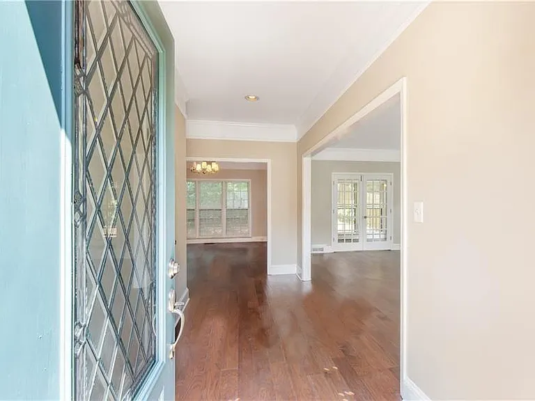 919 Bridgegate Dr NE — Photo 4
