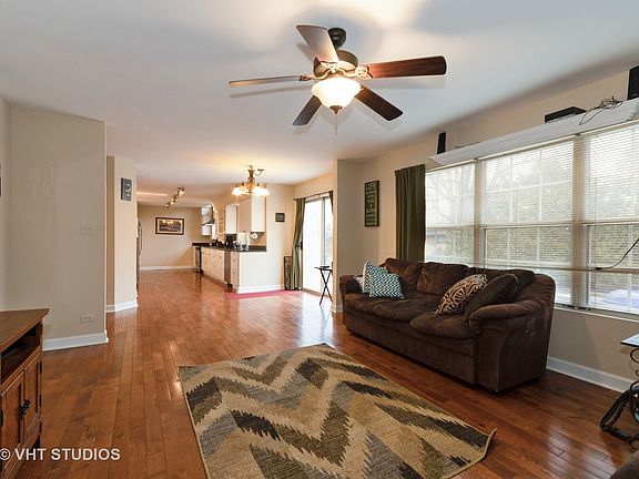 5th image of 742 Medford Dr