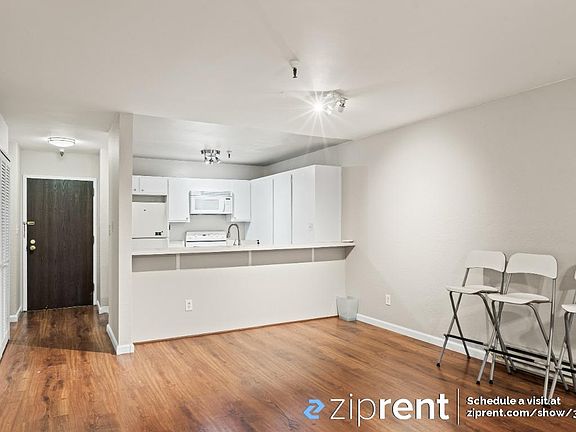 4th image of 725 Mariposa Ave APT 106