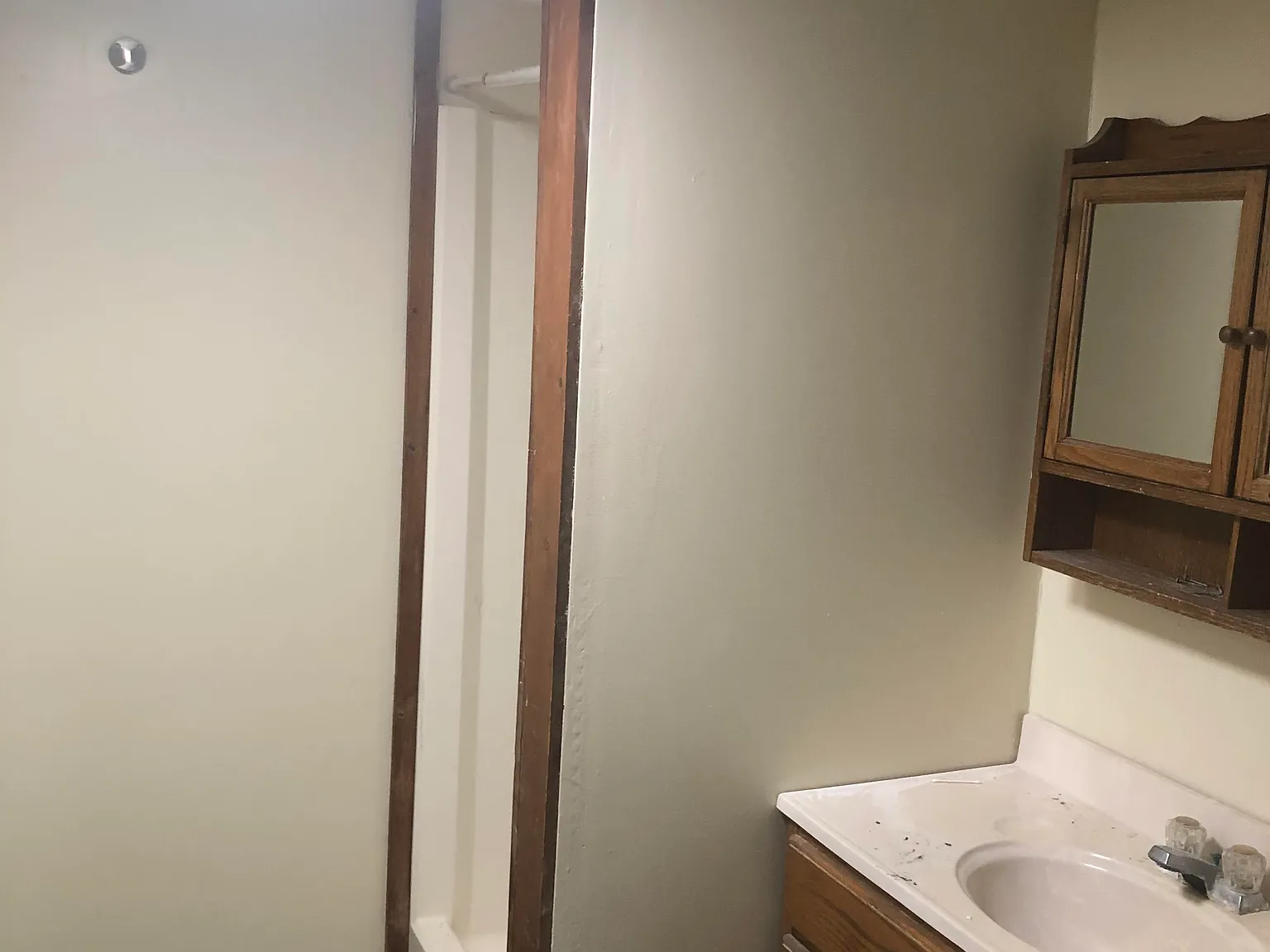 2 bed, 960 sqft, $1,300 — Photo 4