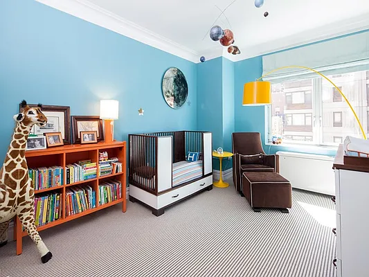 Rented by Sotheby's International Realty | media 32