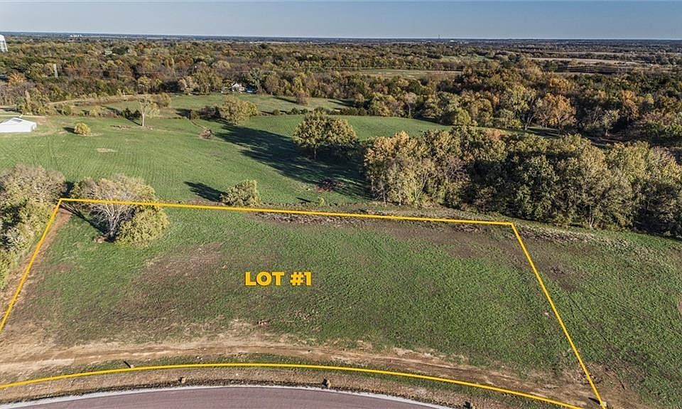 1st image of LOT 1 Travis Ln