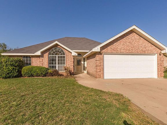 3rd image of 7526 Patricia Ln
