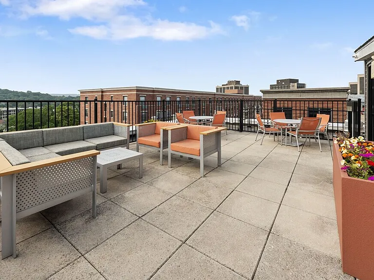 The Monroe Morristown — Photo 15