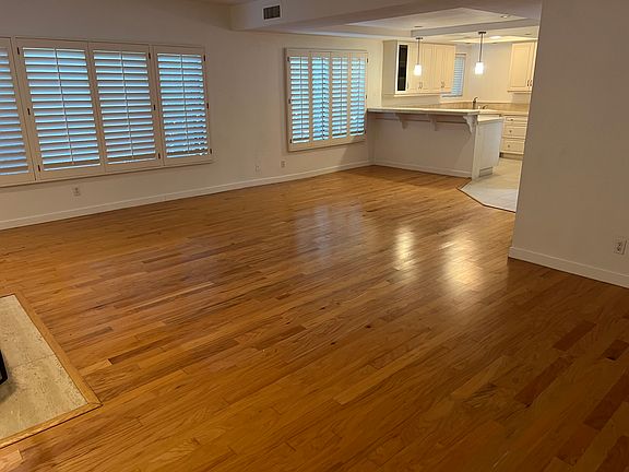 4th image of 11733 Montana Ave APT 216
