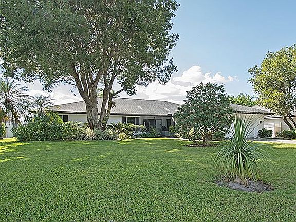 2nd image of 238 Palmetto Dunes Cir