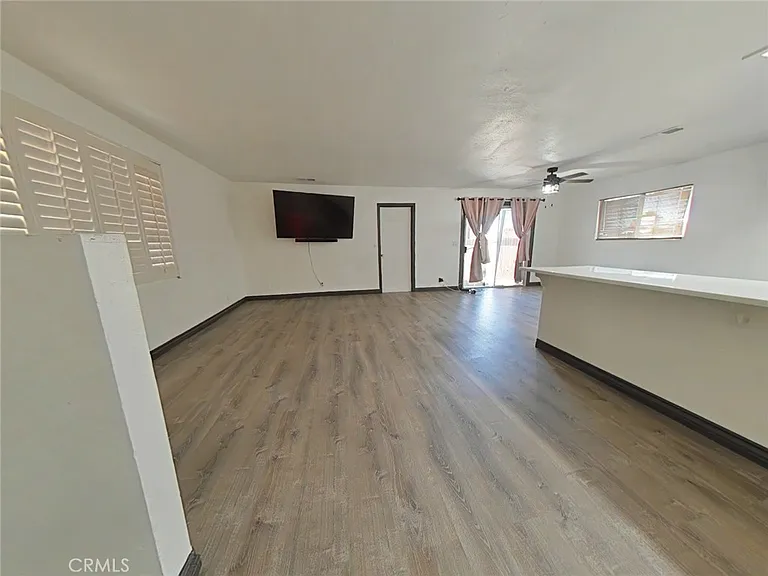 12757 Kiowa Rd #3 — Photo 2