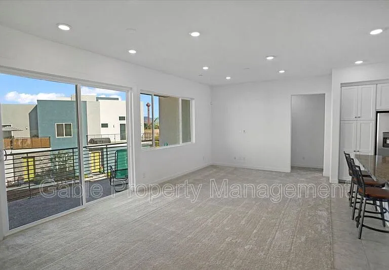 27410 Merlin Pl #205 — Photo 6