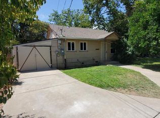 9592 2nd Ave, Elk Grove, CA 95624