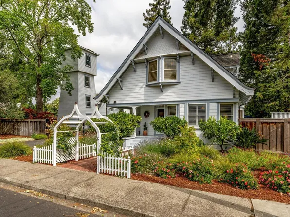 2026 W F Street, Napa, CA 94558