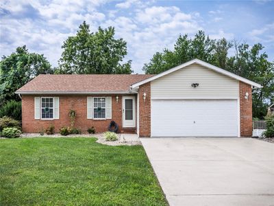 92 S Station Rd, Glen Carbon, IL, 62034