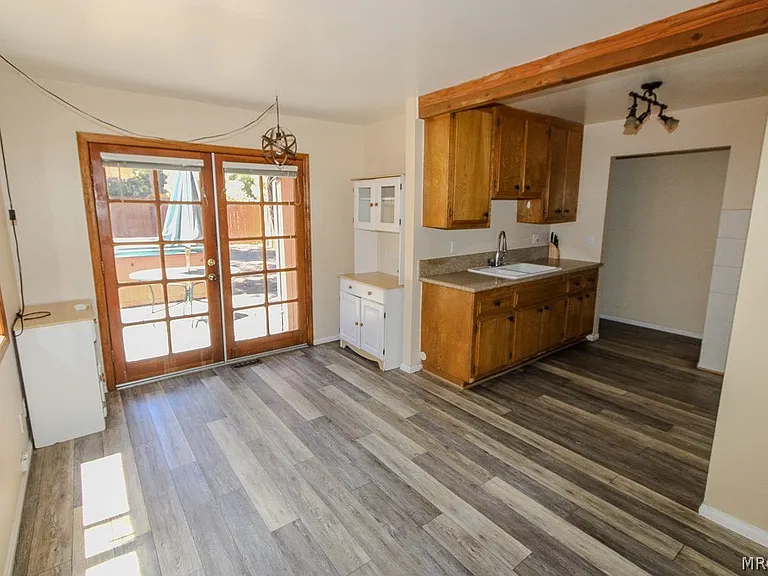 774 Summit Blvd #A — Photo 8