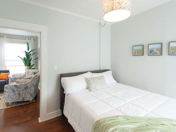 4th image of 16 Pond Ave #2