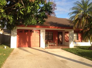 12035 Suellen Cir, Wellington, FL 33414