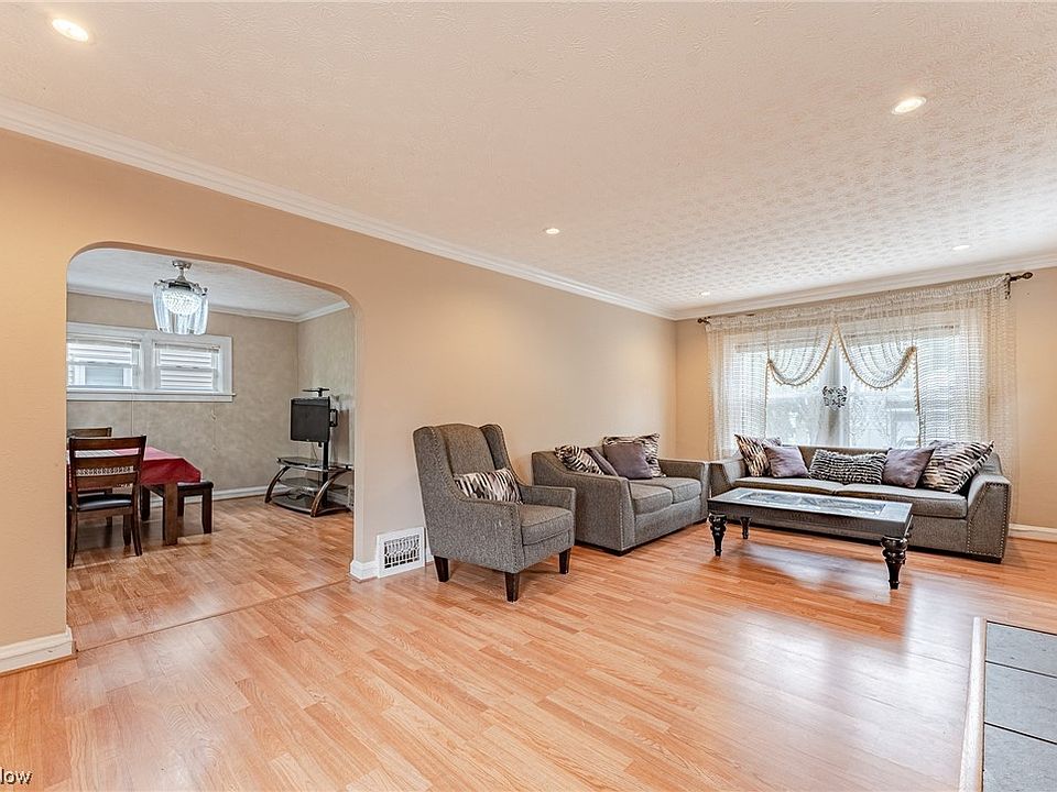 3989 Rosemond Rd, Cleveland Heights, OH 44121 Zillow