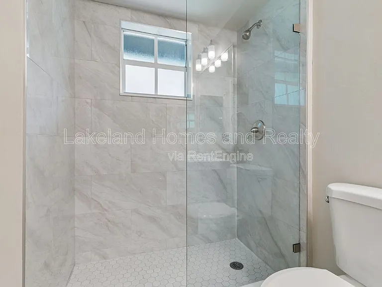 95 Woodside Dr — Photo 37