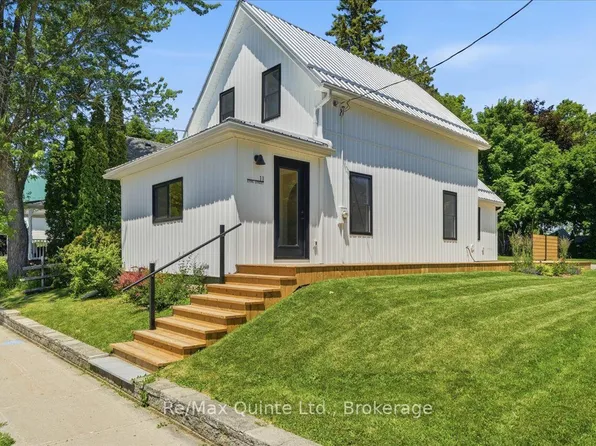 11 Eyre St, Prince Edward County, ON K0K 2T0