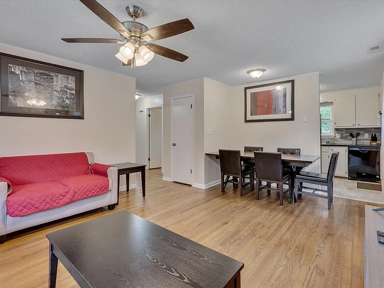 201 Parthenia Dr — Photo 21