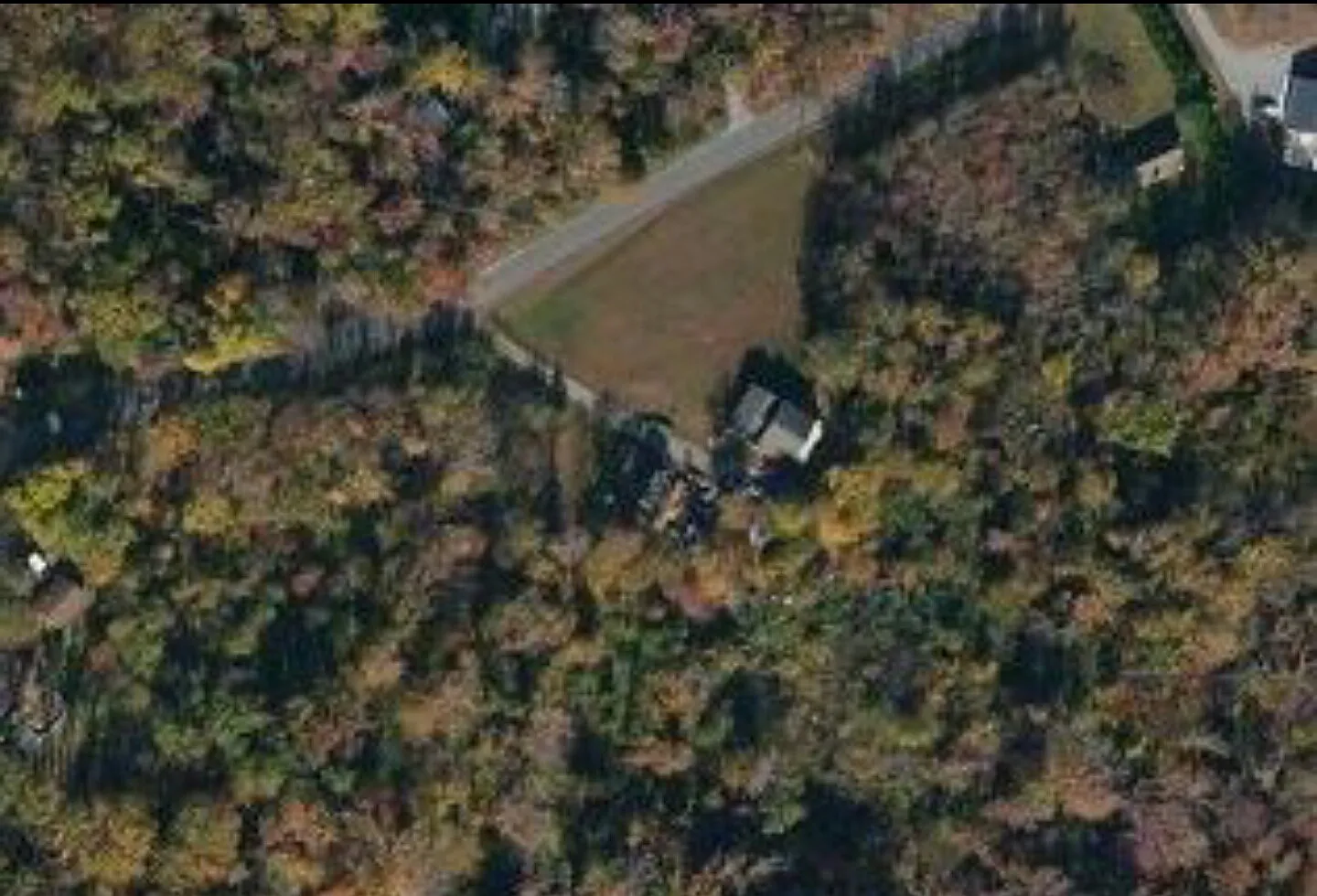 300 Wood Landing Rd photo 1