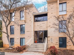 2301 Freetown Ct #14/11C, Reston, VA 20191