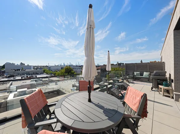 21-21 31st Street image 5 of 24